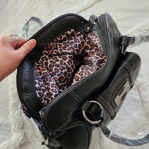 New Maxx New York Signature Black Leather Purse + Coin Purse - Picture 9 of 16